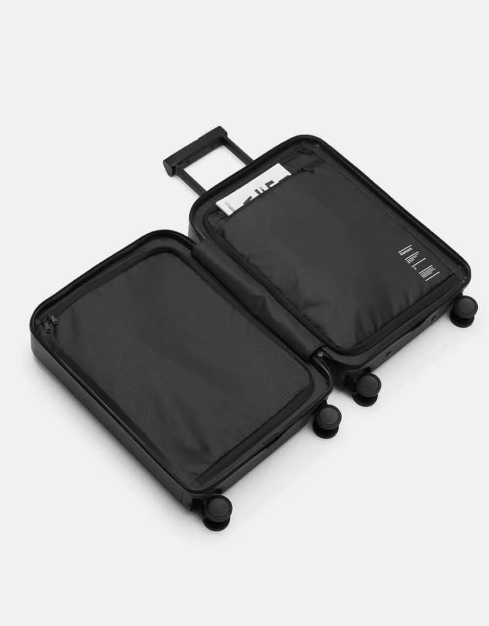 Db Ramverk Carry-On Luggage - Black Out