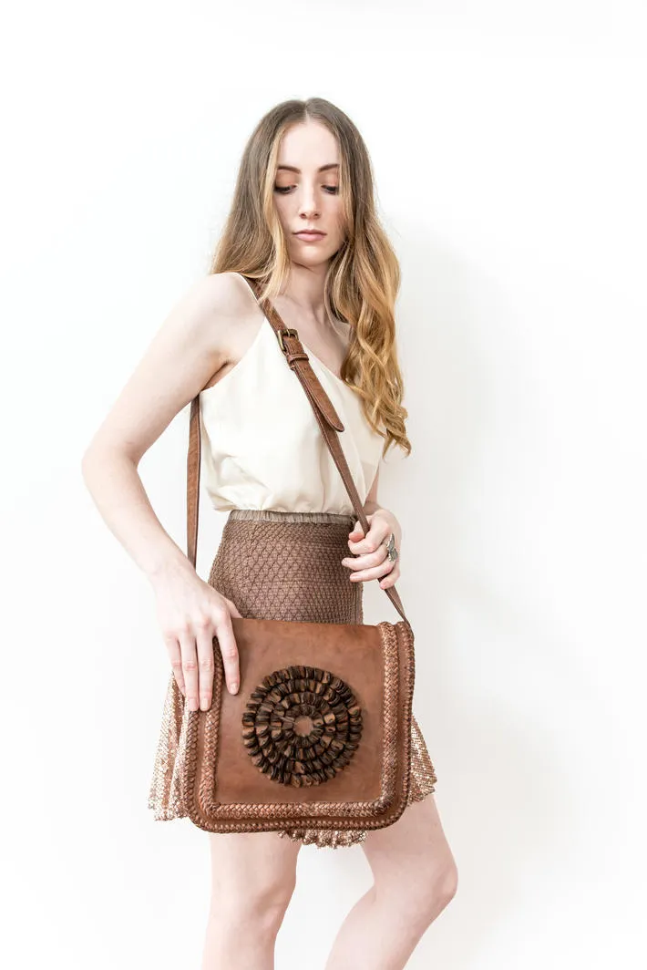 Desert Rose Crossbody in Oak