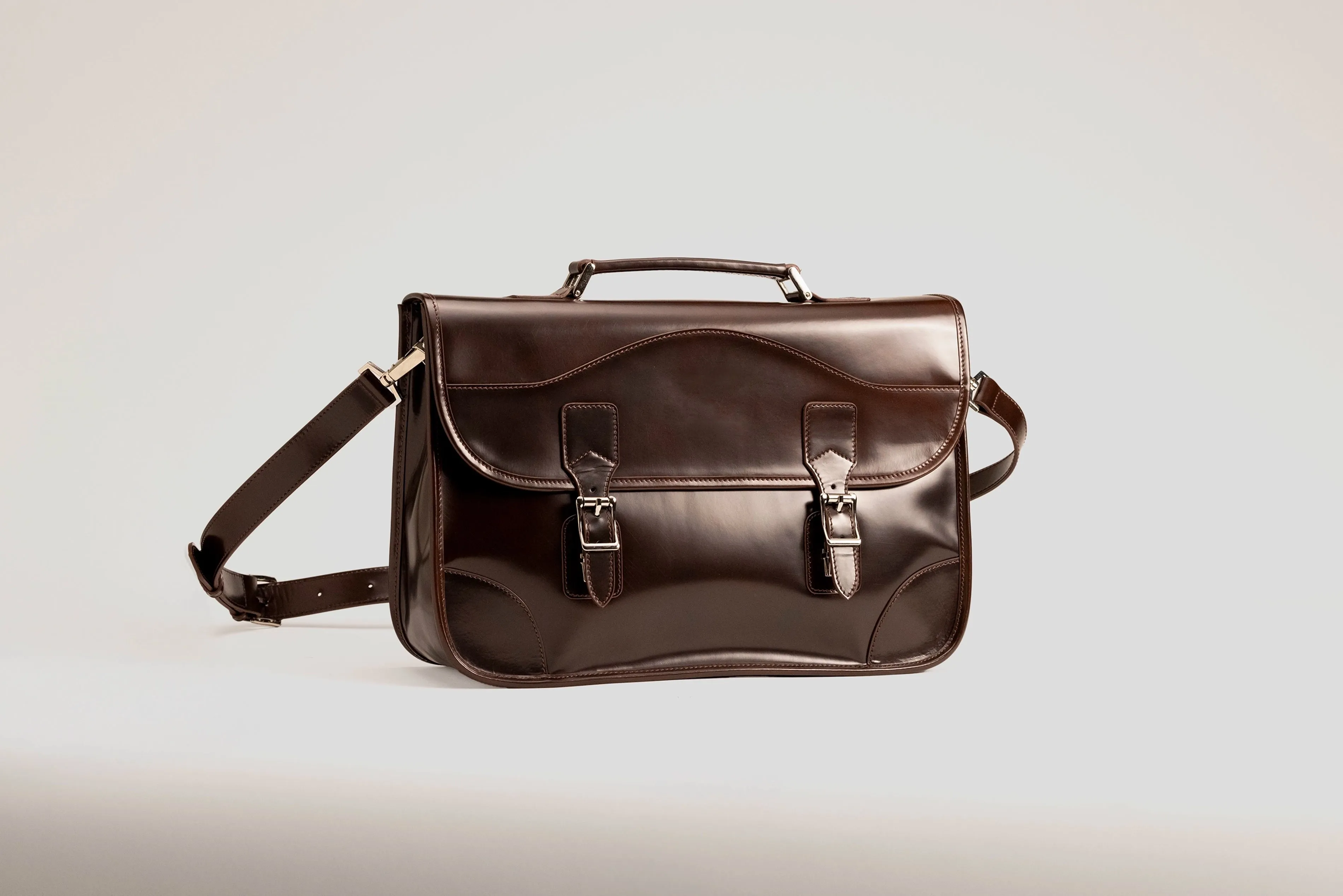 Messenger Bag - Glossy Brown