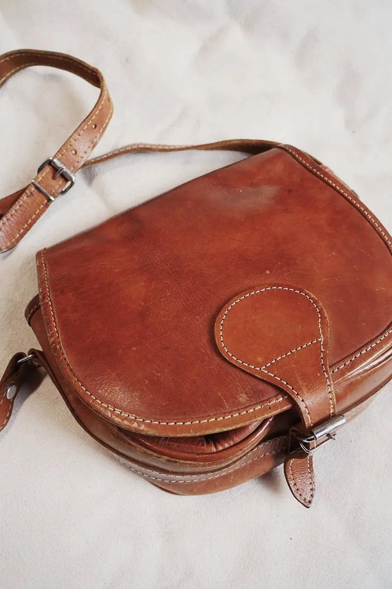 Vintage Classic Small Tan Satchel Bag